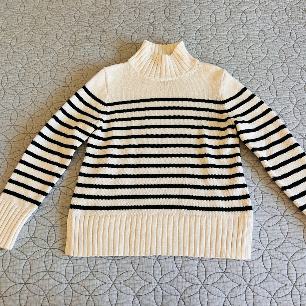 J CREW WOMENS SIZE SMALL NWT Striped Turtleneck Sweater - Black and White - Picture 10 of 12